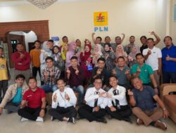 Jumat Berkah, PLN Berbagi Kebahagiaan dengan Anak Panti Asuhan Hayat