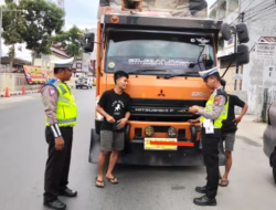 Polres Padangsidimpuan Sosialisasi ODOL untuk Kamseltibcar yang Lebih Baik ke Pemilik dan Pengemudi Angkutan