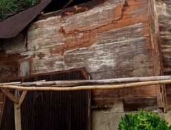 Angin Kencang Terjang Saba Tolang, Satu Rumah Nyaris Ambruk Tanpa Korban Jiwa