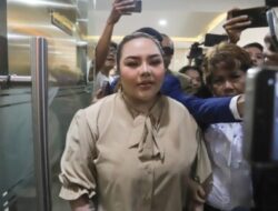 Polri menunda pemeriksaan selebgram Lisa Mariana terkait hasil tes DNA