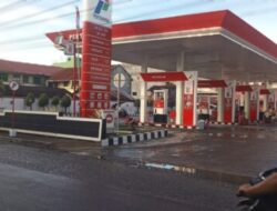 BBM Langka di SPBU Jalan Serma Lian Kosong, Warga Menjerit: “Ekonomi Sulit, Minyak Pun Tak Ada”