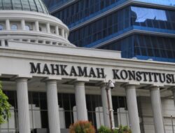 Sengketa Ijazah Pejabat Kembali Bergulir: MK Sidangkan Uji Materi UU Keterbukaan Informasi Publik