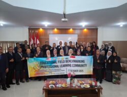 SMK Tunku Abdul Aziz, Kedah, Malaysia Lakukan Kunjungan Resmi ke SMAN 2 Medan