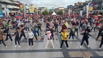 Germas di Padangsidimpuan: Ribuan Warga Antusias Ikuti Pemeriksaan Kesehatan Gratis Bersama Sihar Sitorus