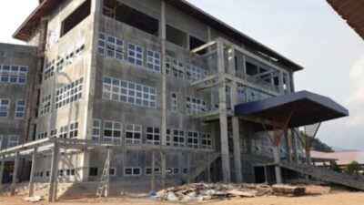 DPRD Tapteng Desak Pembentukan Pansus Evaluasi Proyek Mangkrak Kantor Bupati