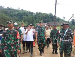 Pangdam I/BB Tinjau Jembatan Bailey, Janjikan Dukungan Penuh