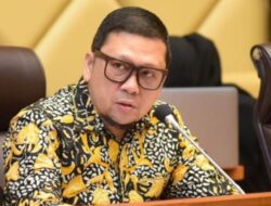 Plt Ketua Golkar Sumut Turun Langsung Tinjau dan Salurkan Bantuan ke Korban Banjir